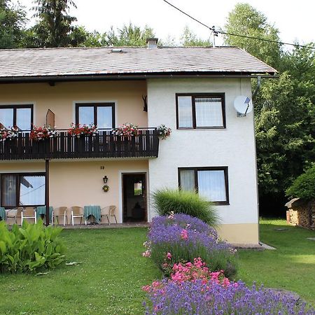 Haus Fischer Velden am Wörthersee Exterior foto